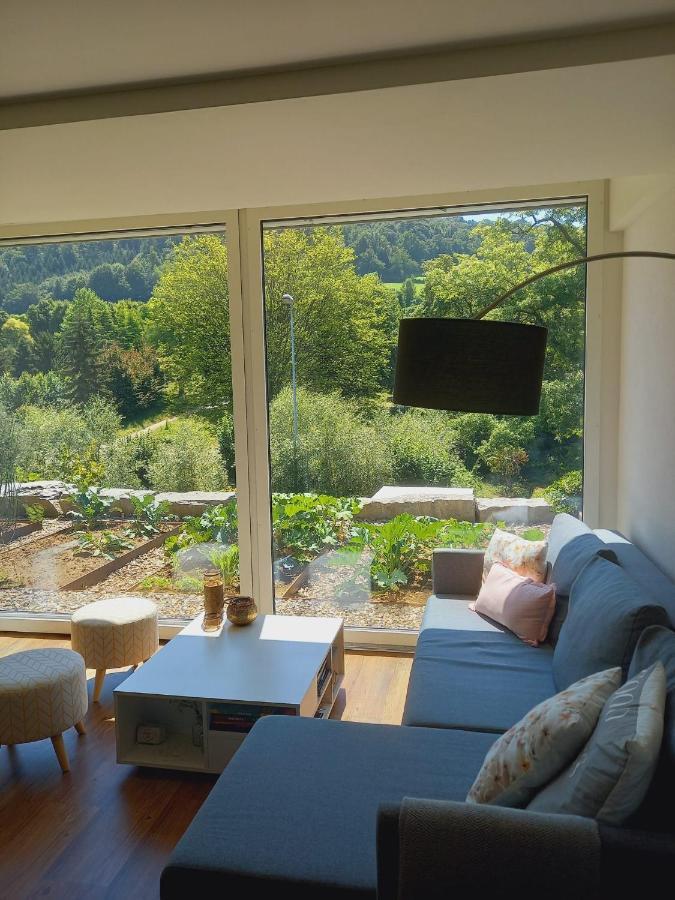Neue Wohnung An Stadtrand Mit Parkplatz Ebikon エクステリア 写真