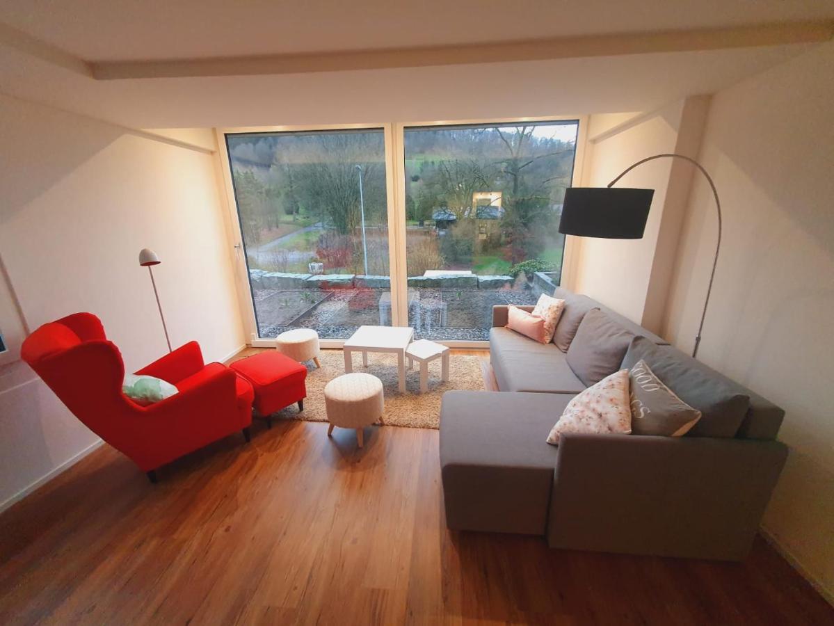 Neue Wohnung An Stadtrand Mit Parkplatz Ebikon エクステリア 写真