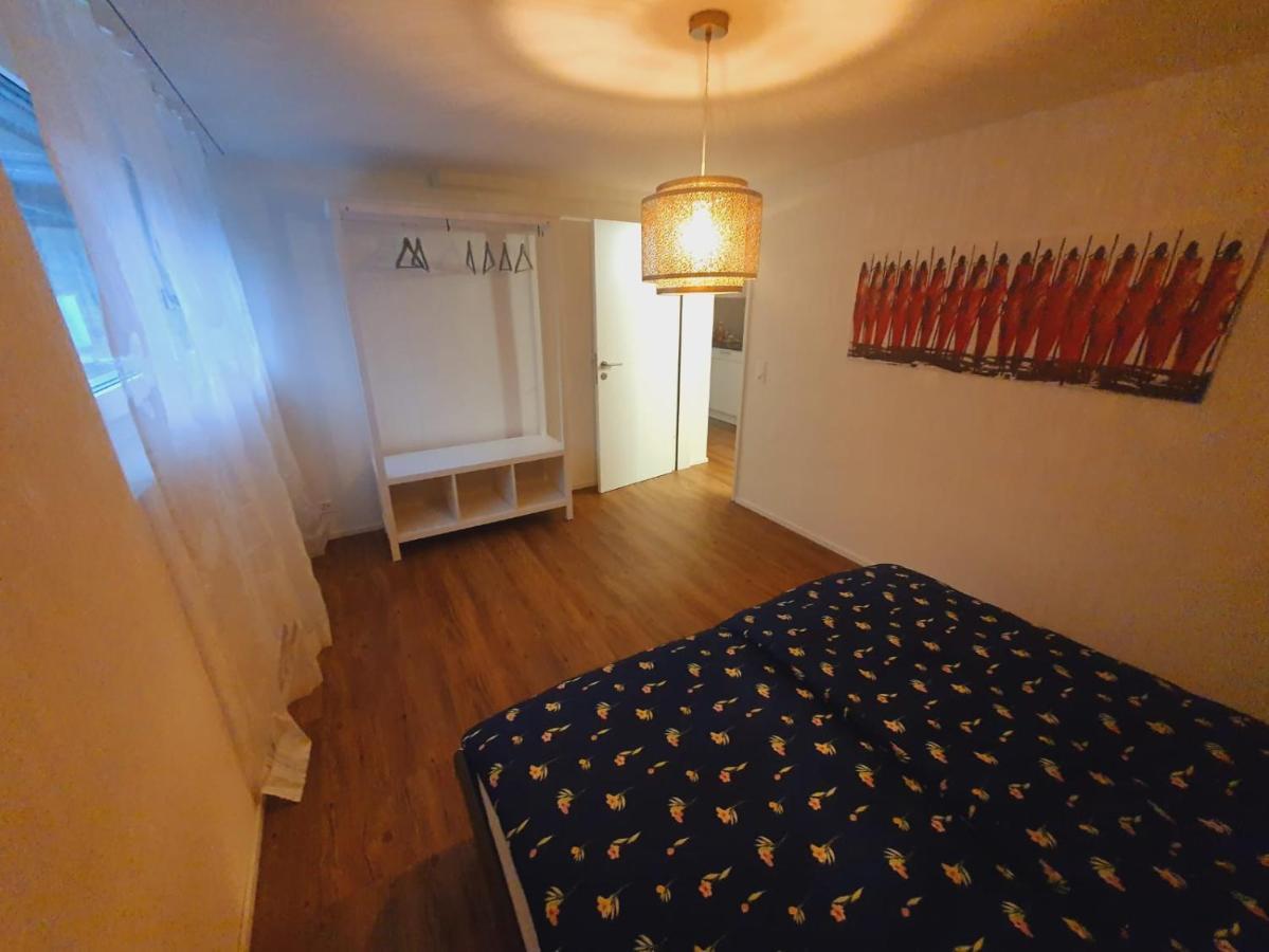 Neue Wohnung An Stadtrand Mit Parkplatz Ebikon エクステリア 写真